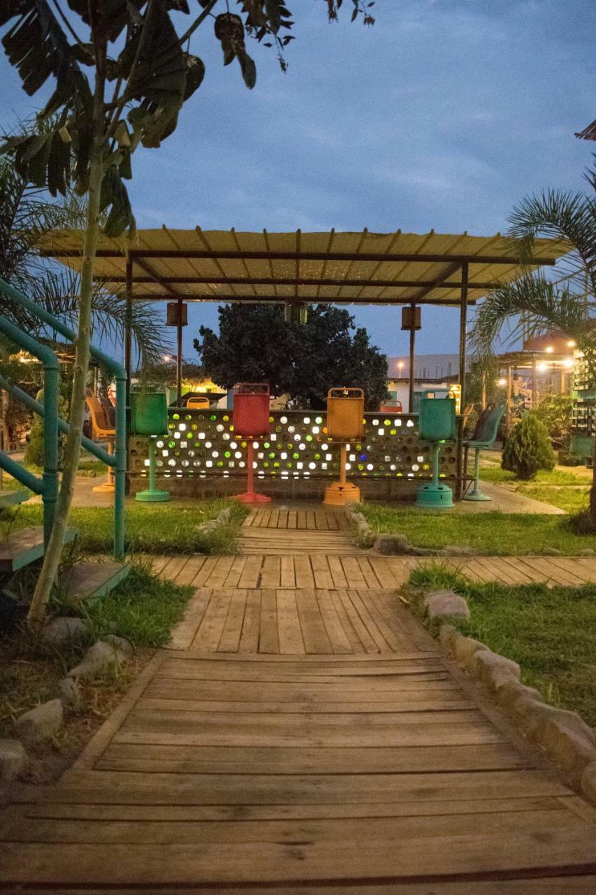 The Upcycled Hostel Huacachina Ica Buitenkant foto
